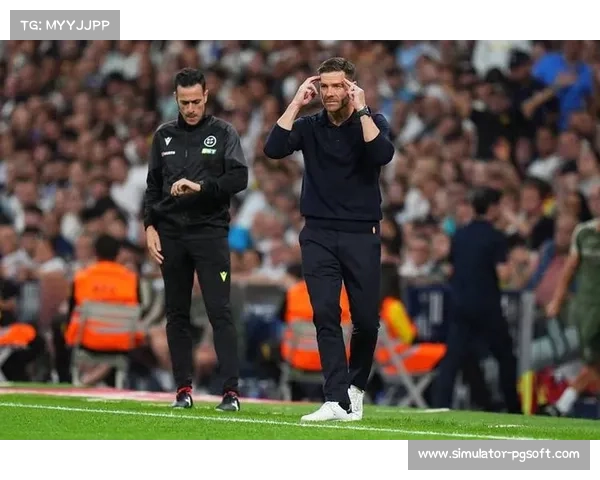 皇马主帅阿隆索帅位堪忧，若再败塞维利亚将面临下课